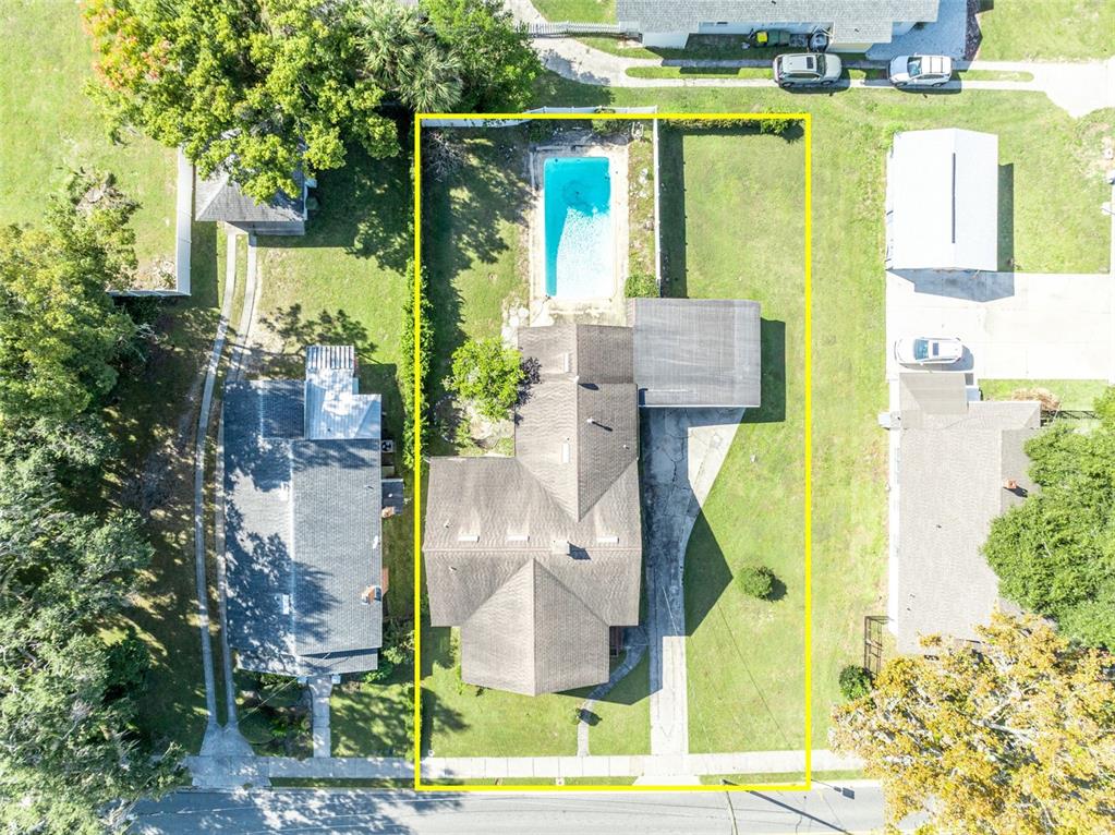 207 Perkins Street Leesburg, FL 34748 - Photo 26 of 31 an aerial view of a swimming pool