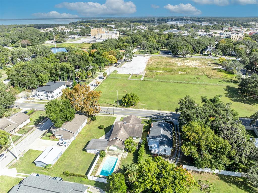 207 Perkins Street Leesburg, FL 34748 - Photo 31 of 31 a view of a city