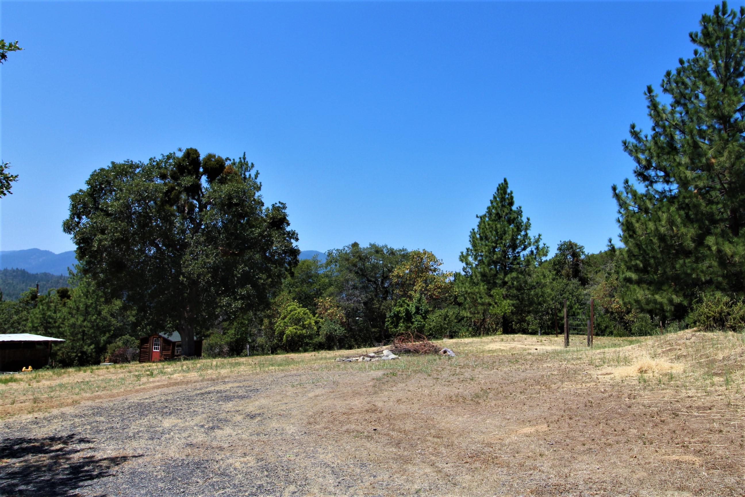 17170 North Applegate Road Grants Pass, OR 97527 - Photo 48 of 68 RV Parking