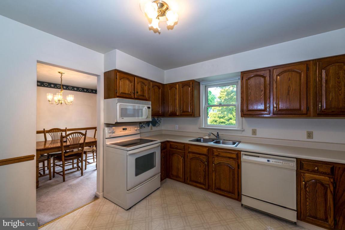 20 Lakeview Place Lititz, PA 17543 - Photo 7 of 26