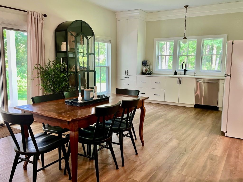 1748 S Road South Kingstown, RI 02881 - Photo 11 of 29