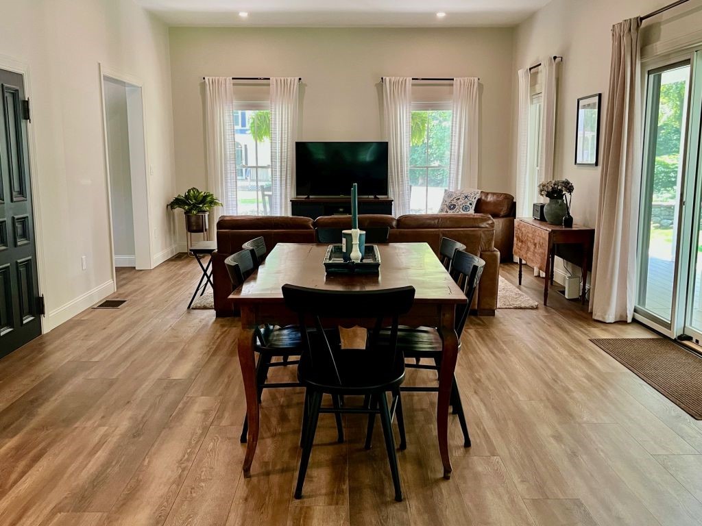 1748 S Road South Kingstown, RI 02881 - Photo 14 of 29