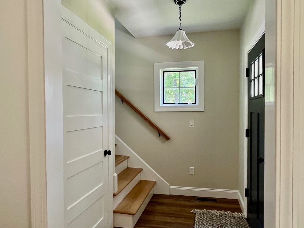1748 S Road South Kingstown, RI 02881 - Photo 19 of 29