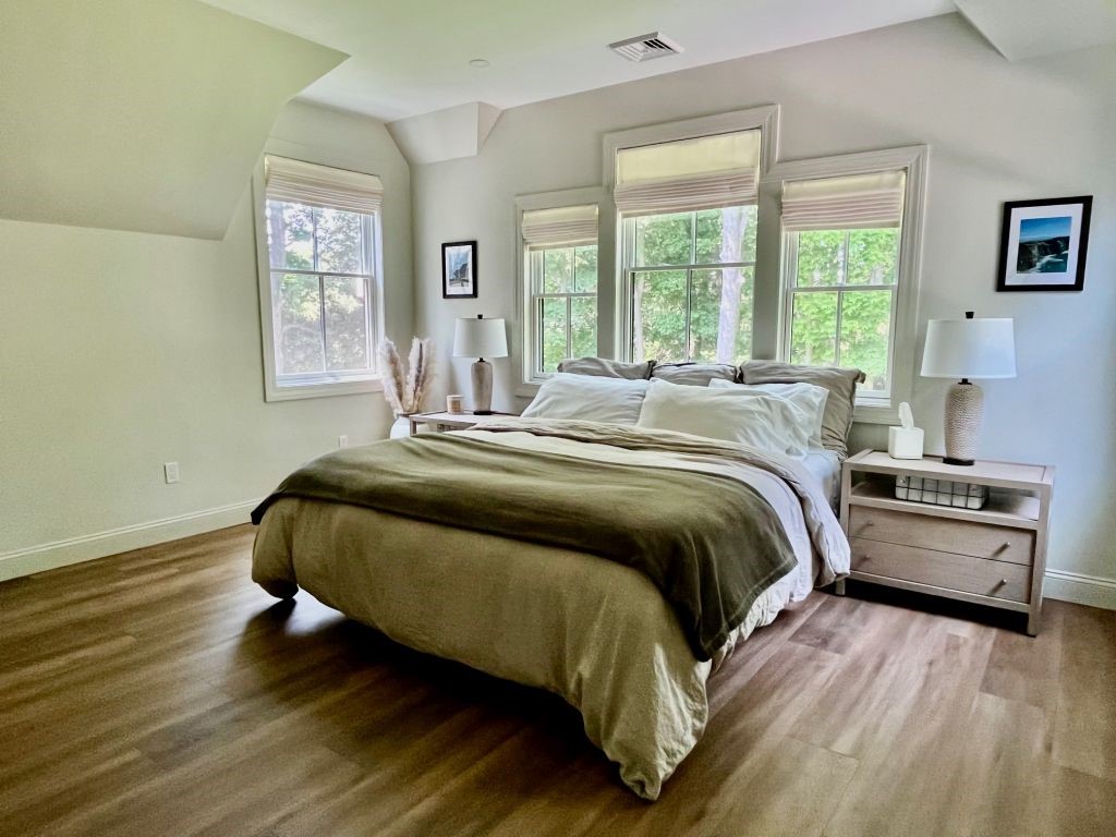 1748 S Road South Kingstown, RI 02881 - Photo 22 of 29