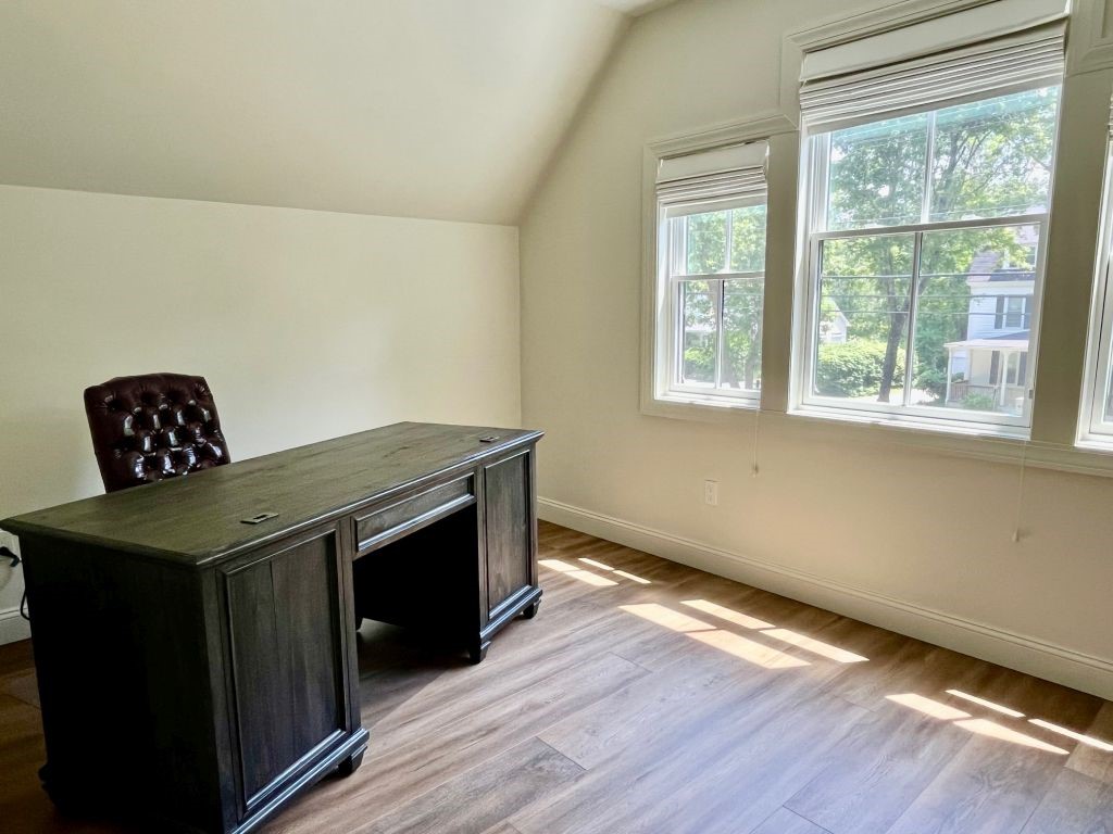 1748 S Road South Kingstown, RI 02881 - Photo 27 of 29