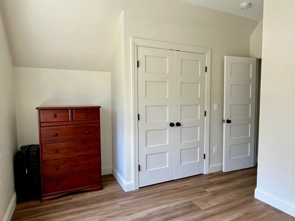 1748 S Road South Kingstown, RI 02881 - Photo 28 of 29