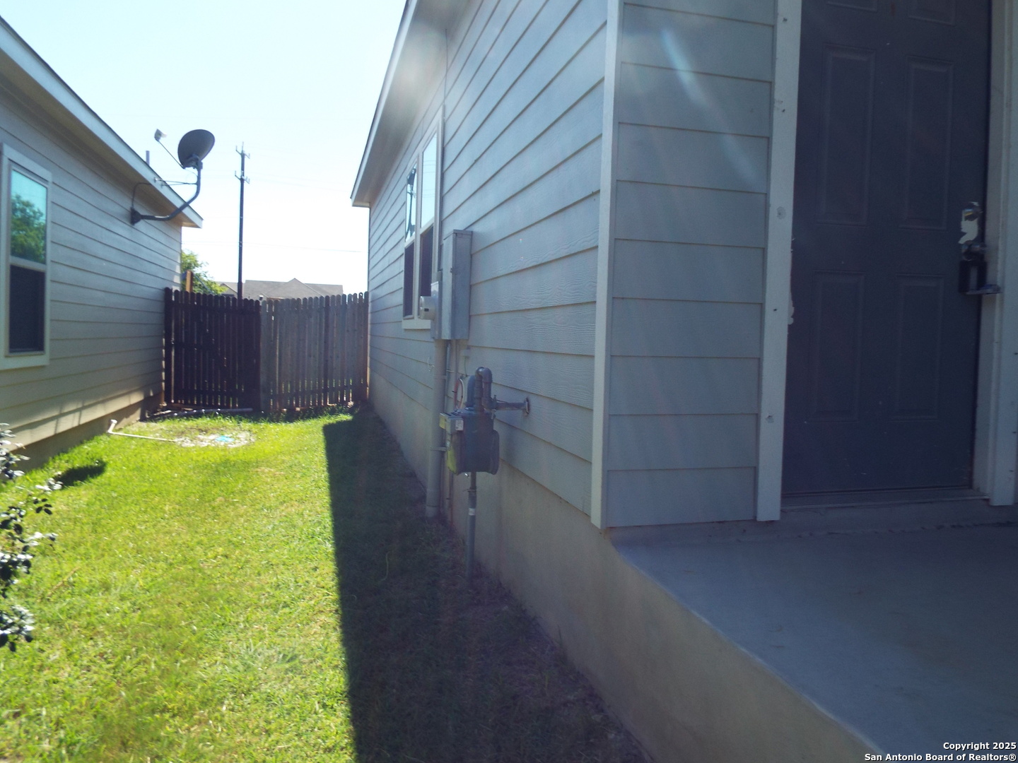 4937 Hallies Garden St. Hedwig, TX 78152 - Photo 4 of 30 a view of a back yard