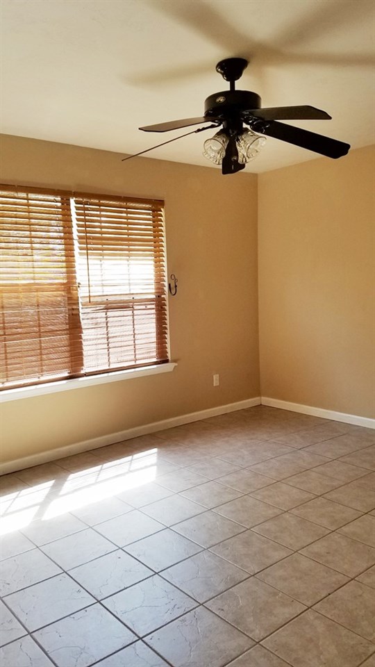 5433 Grove Valley Road Tallahassee, FL 32303 - Photo 5 of 20
