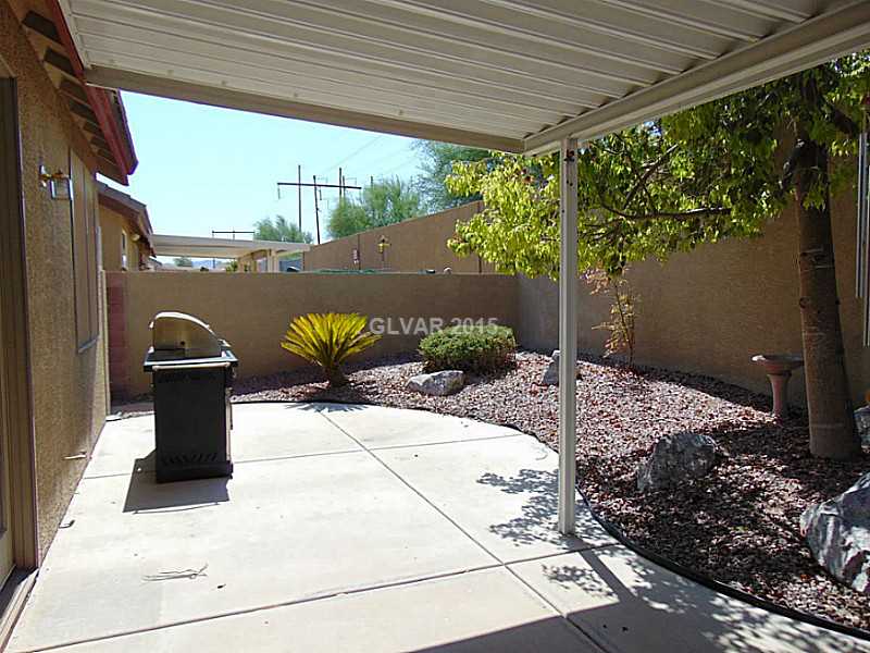 865 Sumner Ranch Road Henderson, NV 89012 - Photo 28 of 30 Exterior Back.