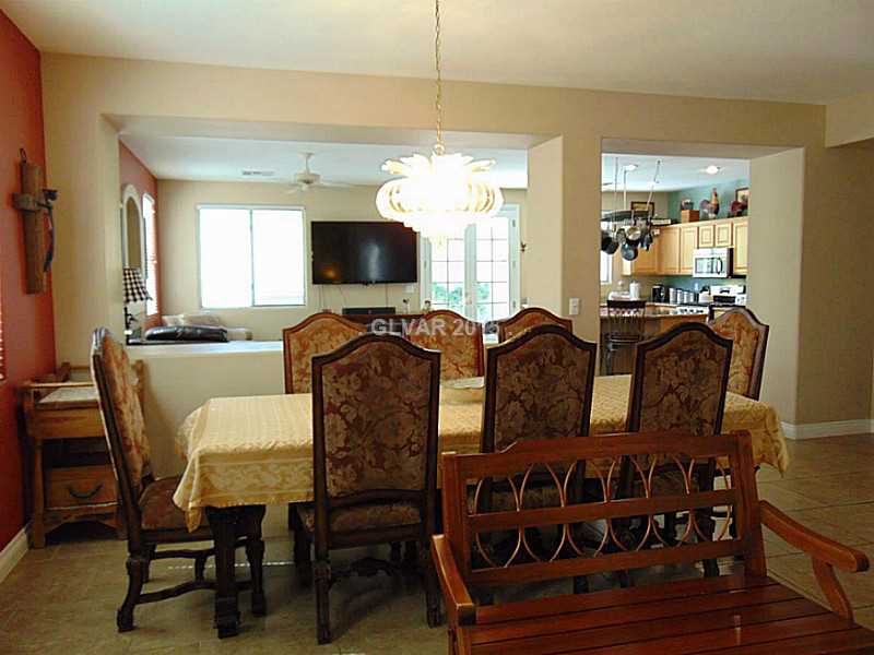 865 Sumner Ranch Road Henderson, NV 89012 - Photo 7 of 30 Dining Room.