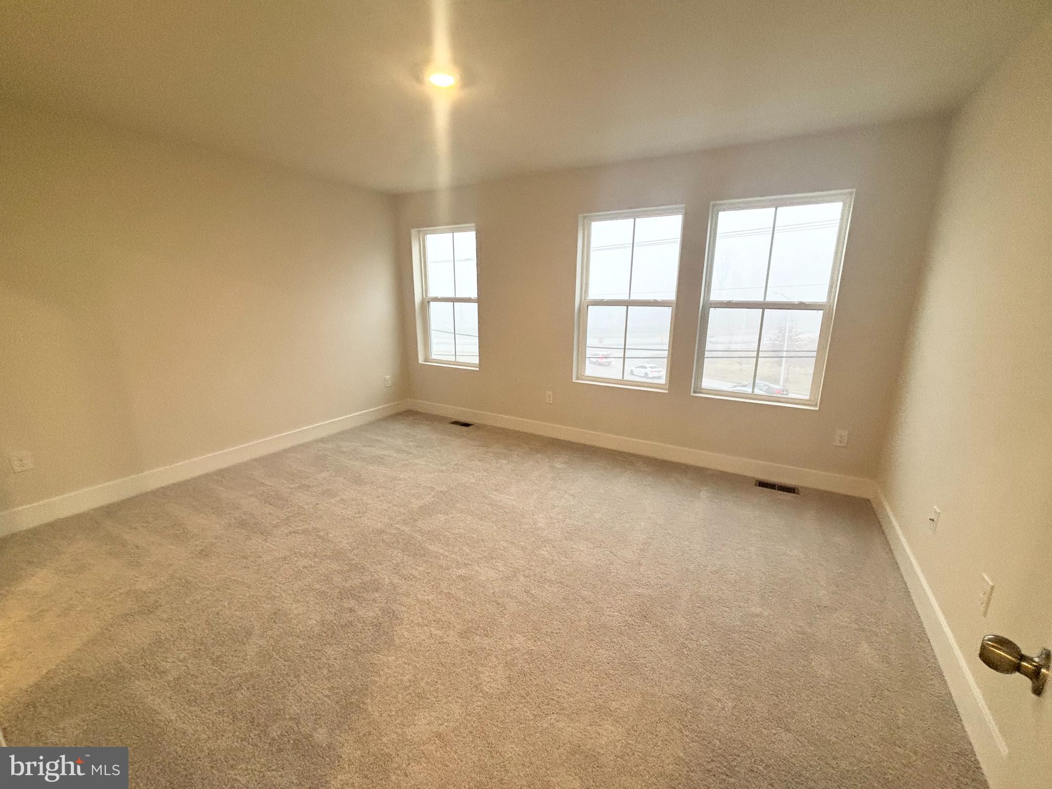 7238 Contee Road Laurel, MD 20707 - Photo 7 of 12 Owner's Suite