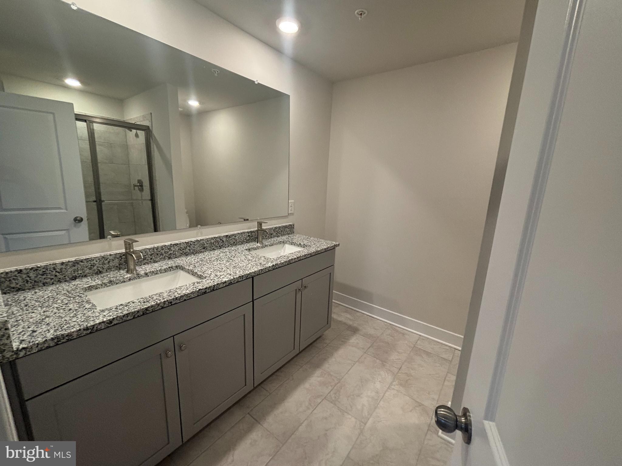 7238 Contee Road Laurel, MD 20707 - Photo 8 of 12 Owner's Bath