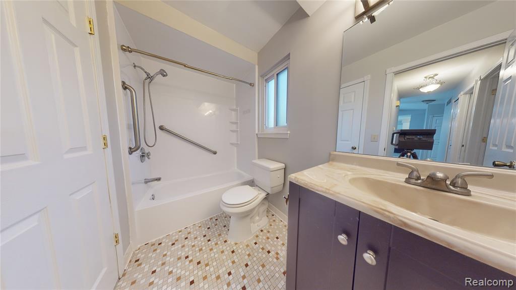 46800 Tilch Road Macomb, MI 48044 - Photo 15 of 19