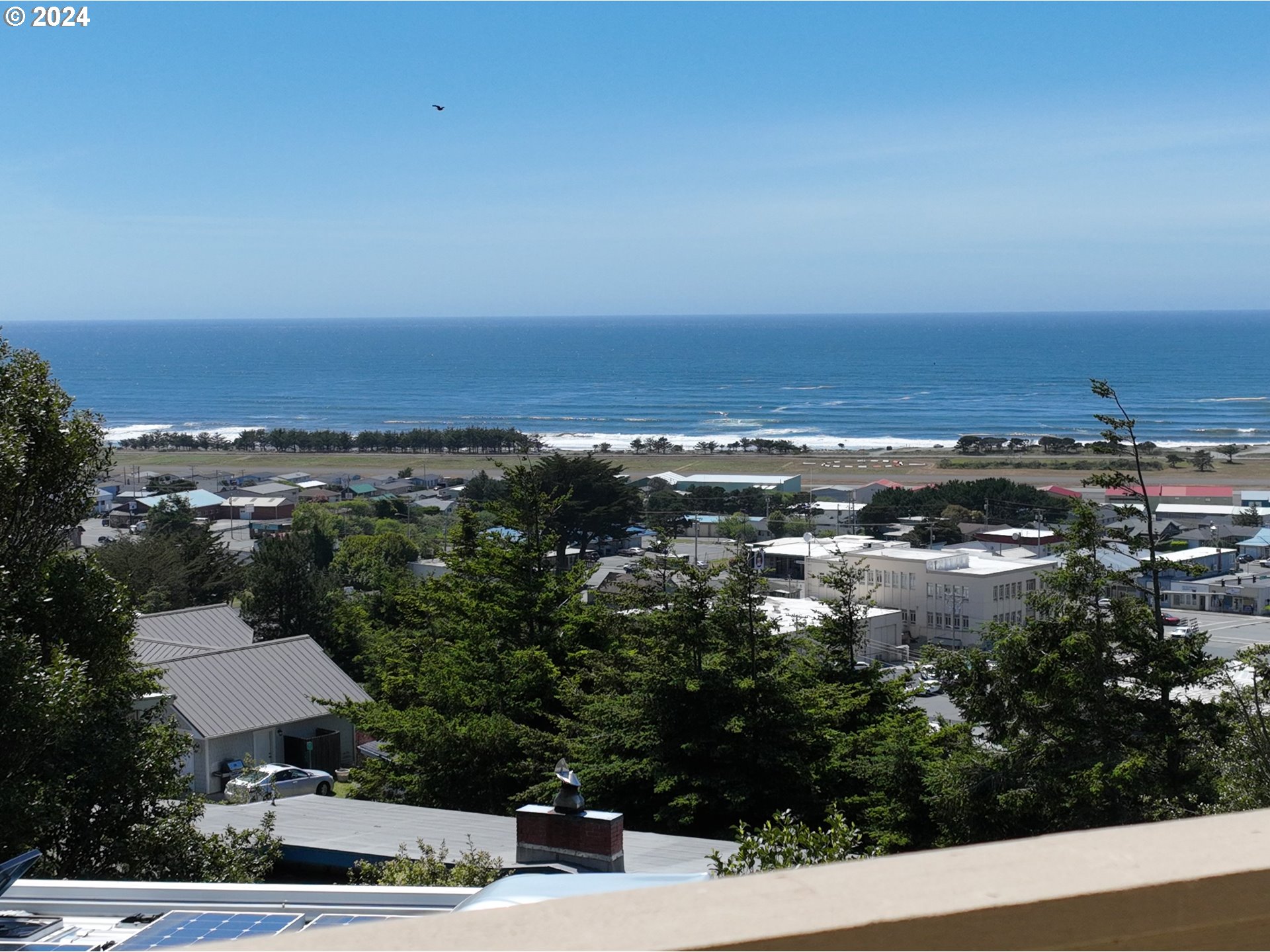 29830 Hounddog Road Gold Beach, OR 97444 - Photo 2 of 47 Deck