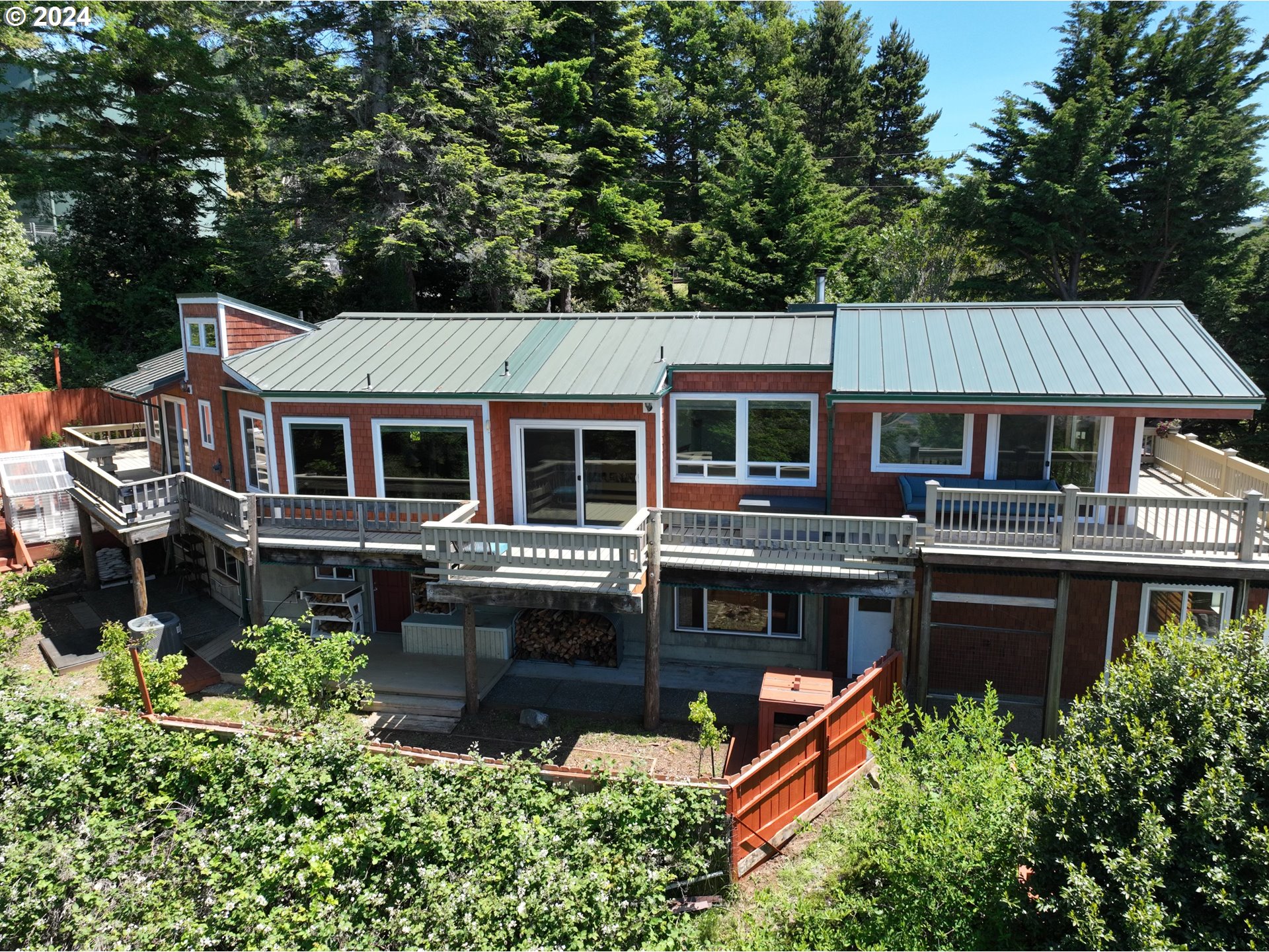 29830 Hounddog Road Gold Beach, OR 97444 - Photo 43 of 47 Exterior