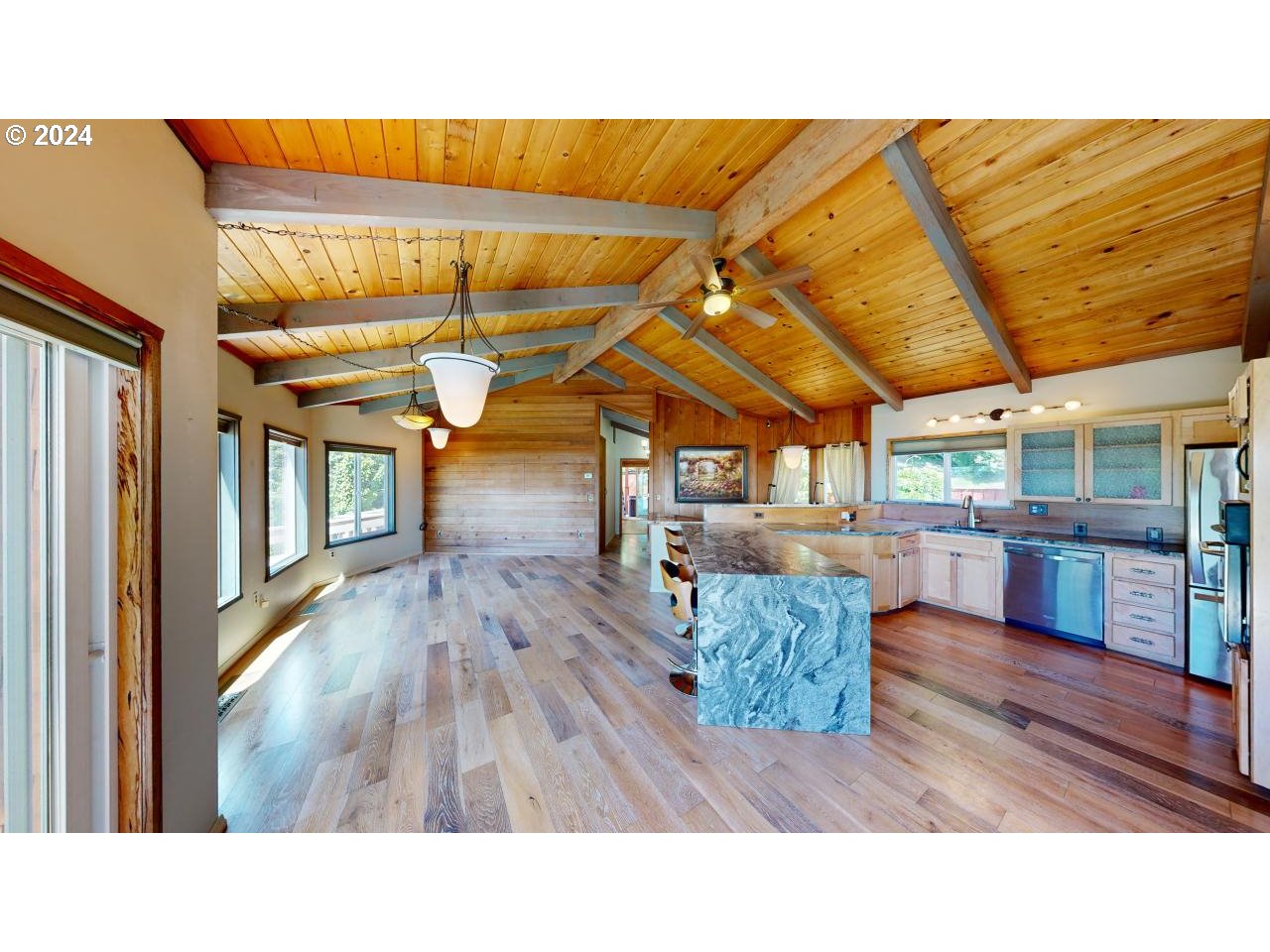 29830 Hounddog Road Gold Beach, OR 97444 - Photo 10 of 47 Kitchen