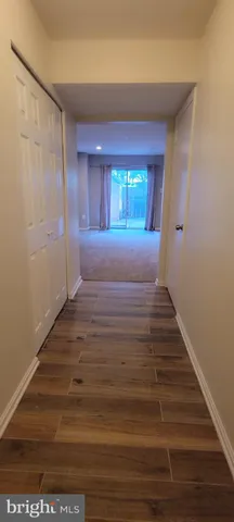 $2,800 | 27 Landsend Drive, Gaithersburg, MD 20878