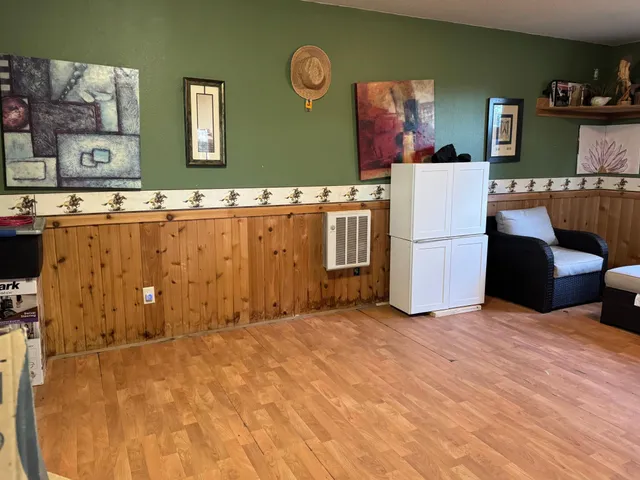 $299,000 | 37261 280th Street, Westbrook, MN 56183