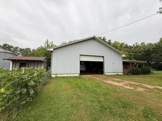 $299,000 | 37261 280th Street, Westbrook, MN 56183