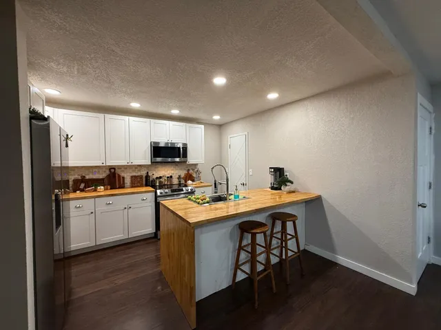 $299,000 | 37261 280th Street, Westbrook, MN 56183