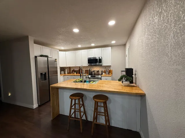 $299,000 | 37261 280th Street, Westbrook, MN 56183