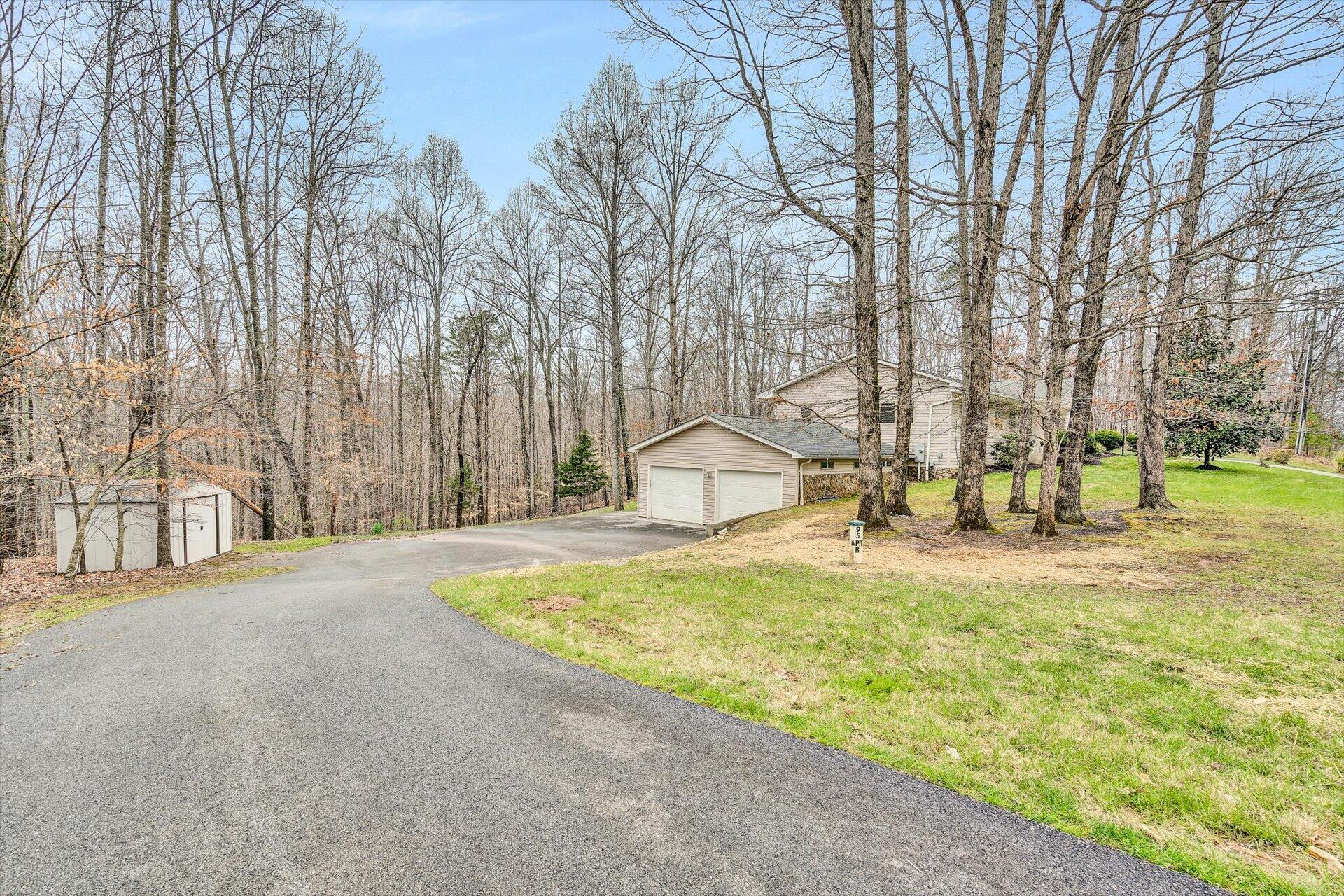 95 Echowood Lane Hardy, VA 24101 - Photo 45 of 46 a view of a yard with basketball court
