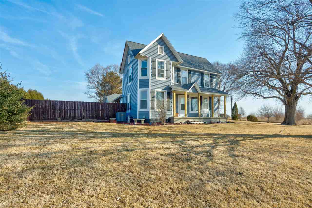 427 Buckeye Road West Liberty, IA 52776 - Photo 1 of 39 Gallery Image 1
