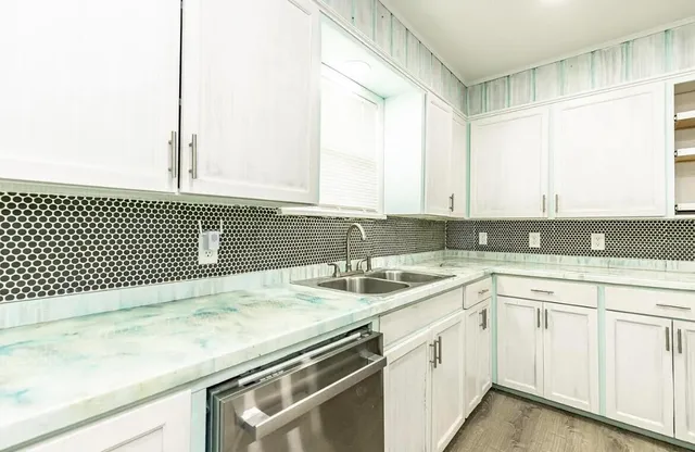 $2,100 | 3712 37th Street, Lubbock, TX 79413