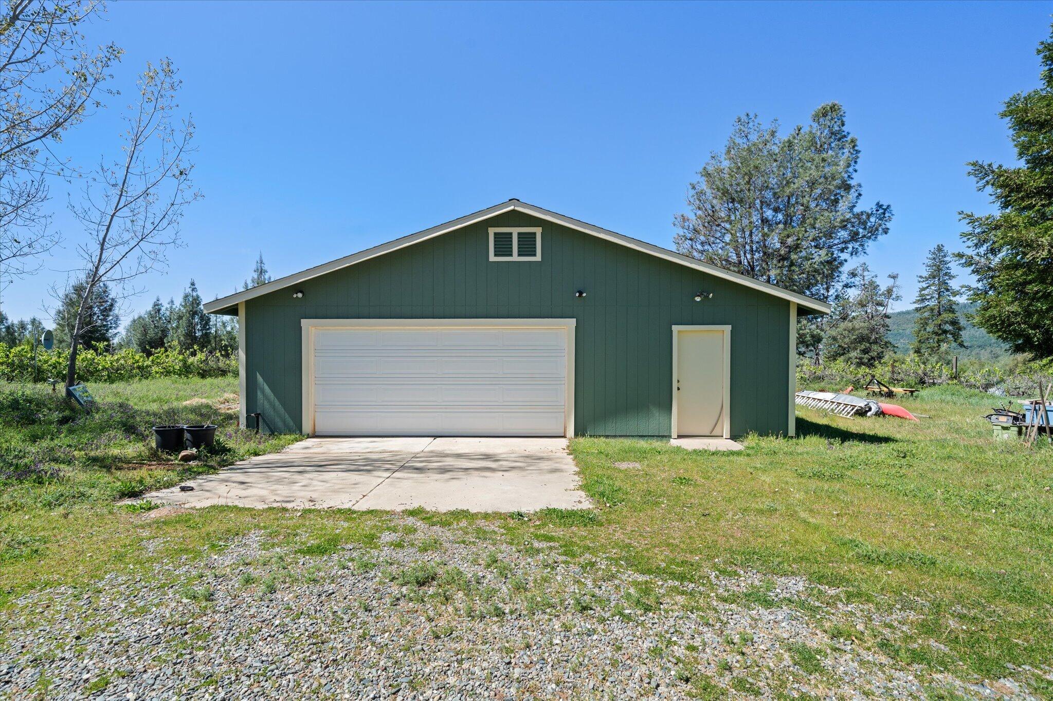 32135 Rock Creek Road Manton, CA 96059 - Photo 3 of 72 54-BiggerFlow Real Estate Media-54