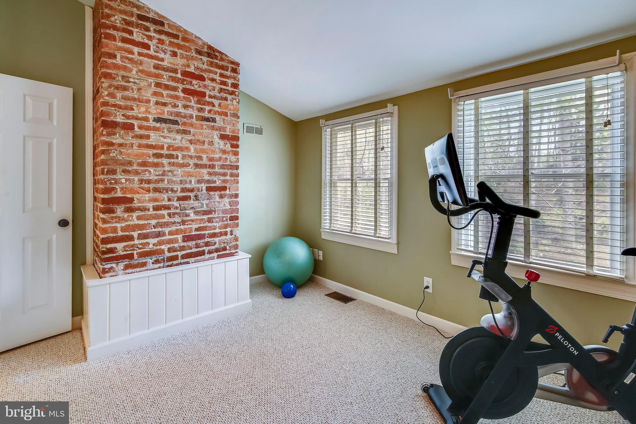 21409 Davis Mill Road Germantown, MD 20876 - Photo 45 of 72 Upper Level - Bedroom #5