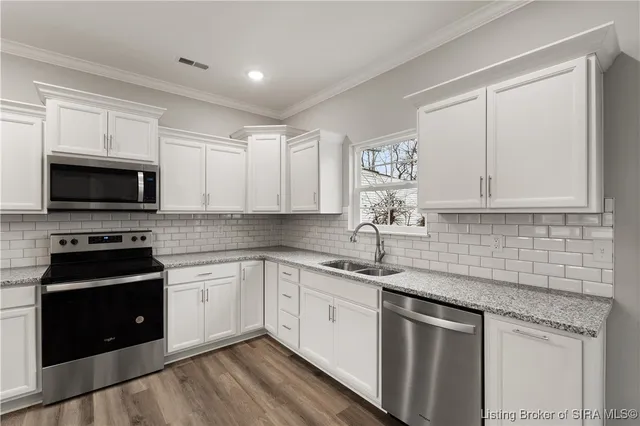 $440,000 | 1617-1619 King Street, New Albany, IN 47150