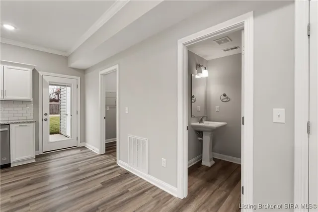 $440,000 | 1617-1619 King Street, New Albany, IN 47150