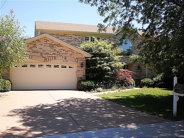 3326 Elmdale Road Glenview, IL 60025 - Photo 1 of 25