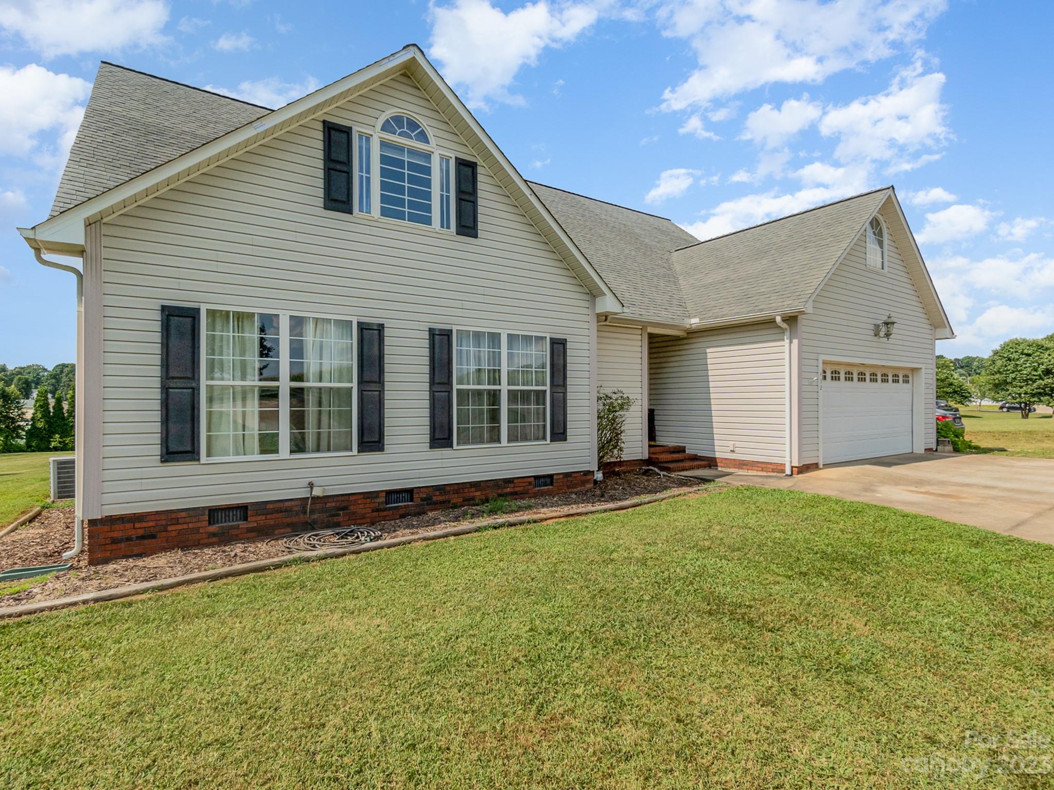 432 Mock Mill Road Statesville, NC 28677 - Photo 3 of 38 Gallery Image 3