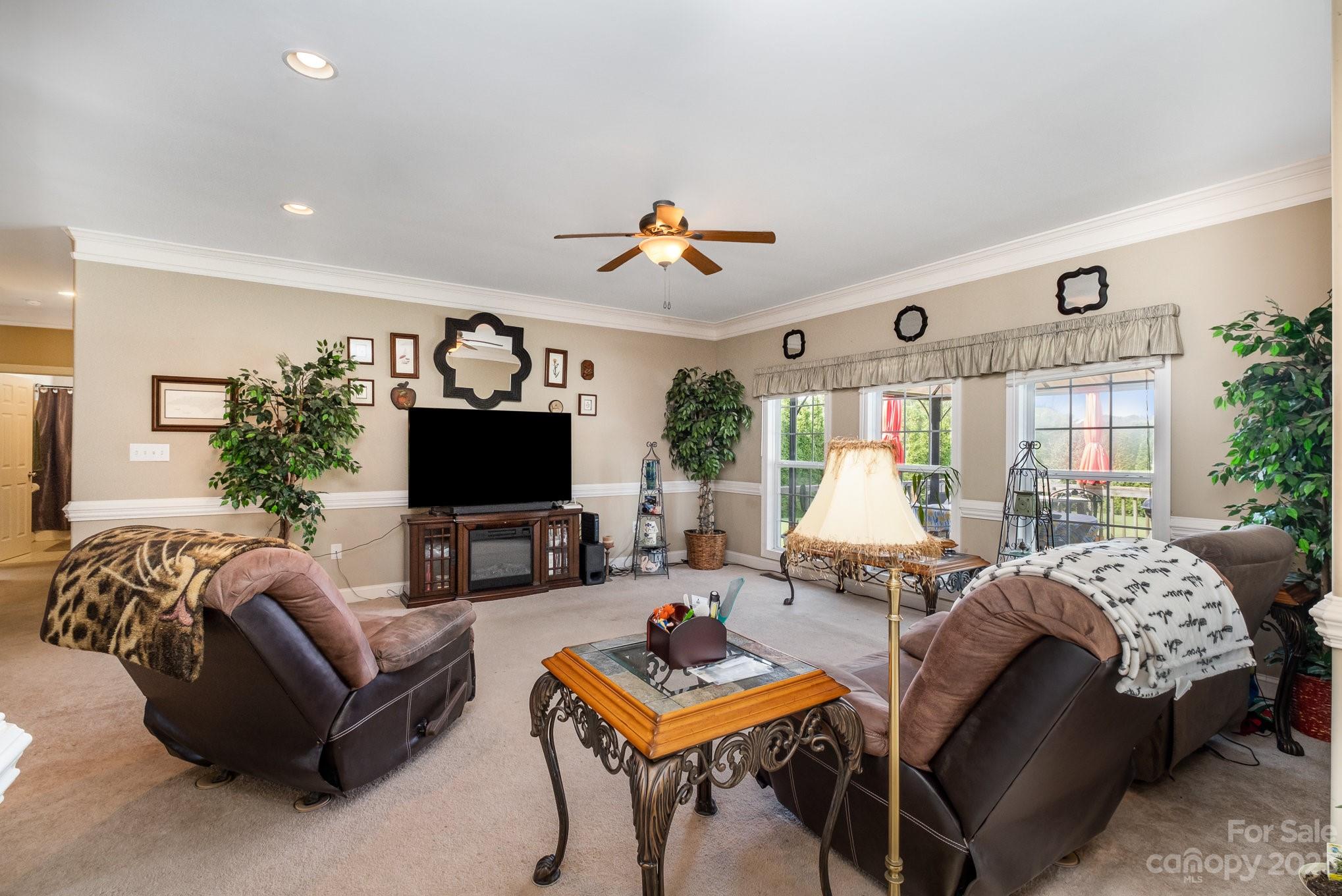 432 Mock Mill Road Statesville, NC 28677 - Photo 8 of 38 Gallery Image 8