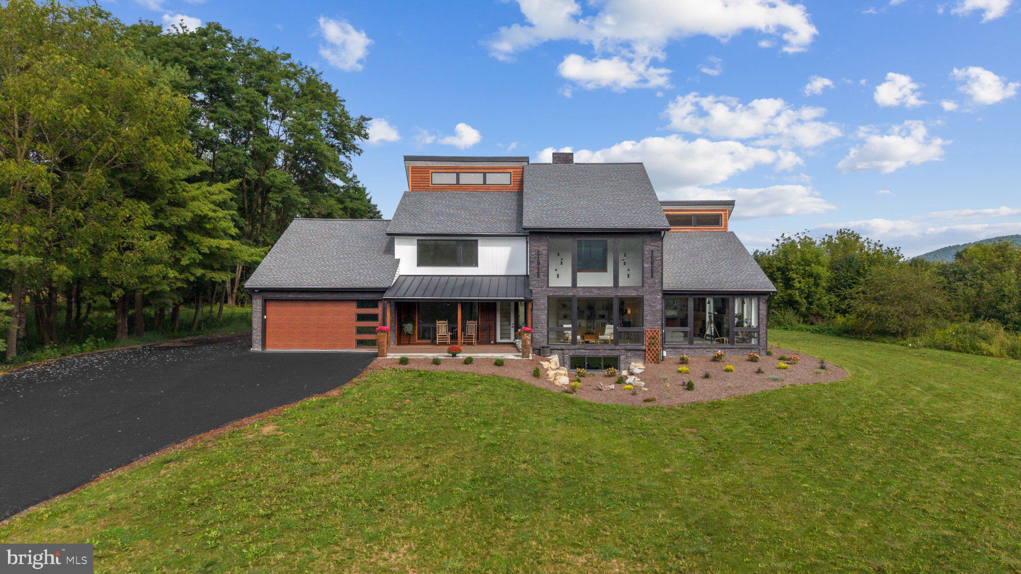 118 Walters Haven Lane Spring Mills, PA 16875 - Photo 2 of 131 Gallery Image 2