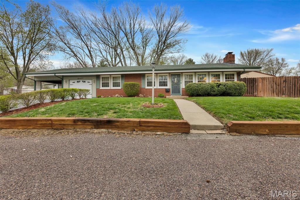 17 Marlo Drive Belleville, IL 62226 - Photo 1 of 31