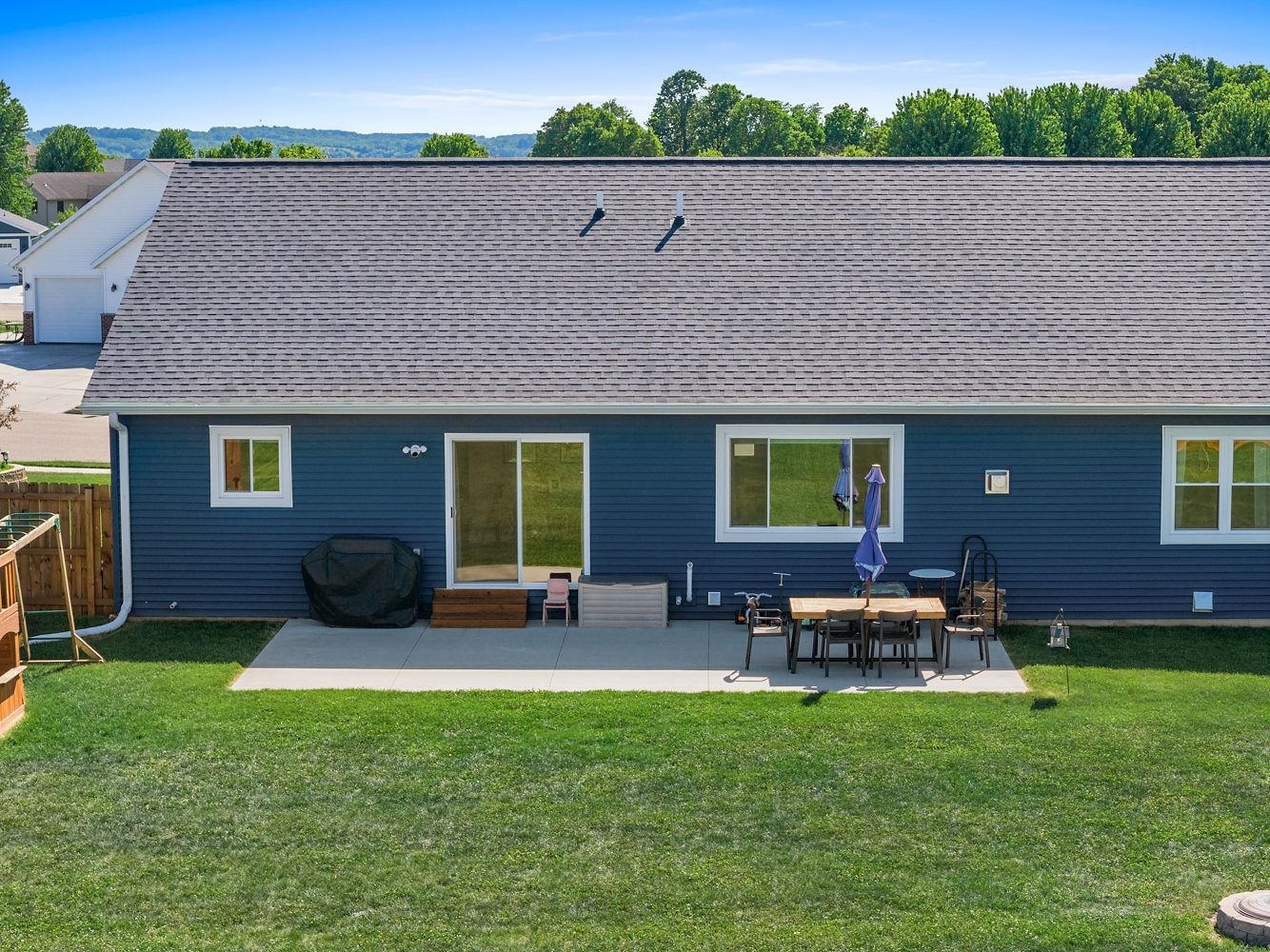 2055 Willow Run Reedsburg, WI 53959 - Photo 10 of 50