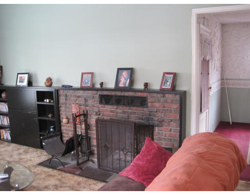 23 Mason Road Holyoke, MA 01040 - Photo 5 of 7 Gallery Image 5