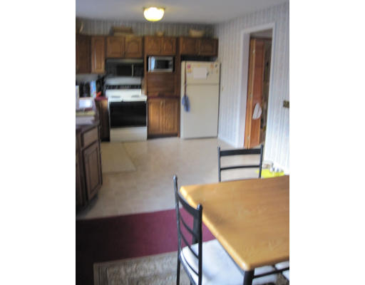 23 Mason Road Holyoke, MA 01040 - Photo 6 of 7 Gallery Image 6