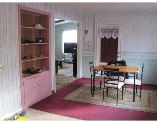 23 Mason Road Holyoke, MA 01040 - Photo 7 of 7 Gallery Image 7