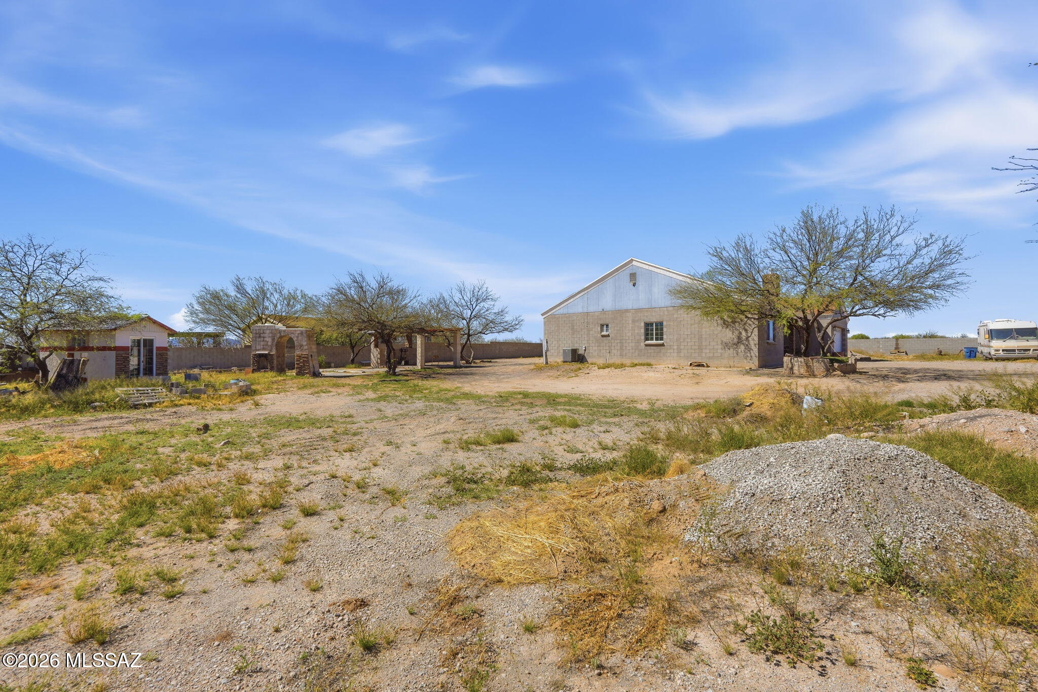 10366 South Summit Creek Road Tucson, AZ 85756 - Photo 38 of 44 sideyard