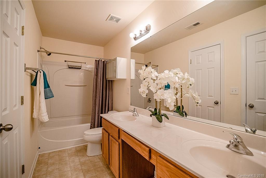 158 Limerick Road, Unit D Mooresville, NC 28115 - Photo 16 of 27 Gallery Image 16