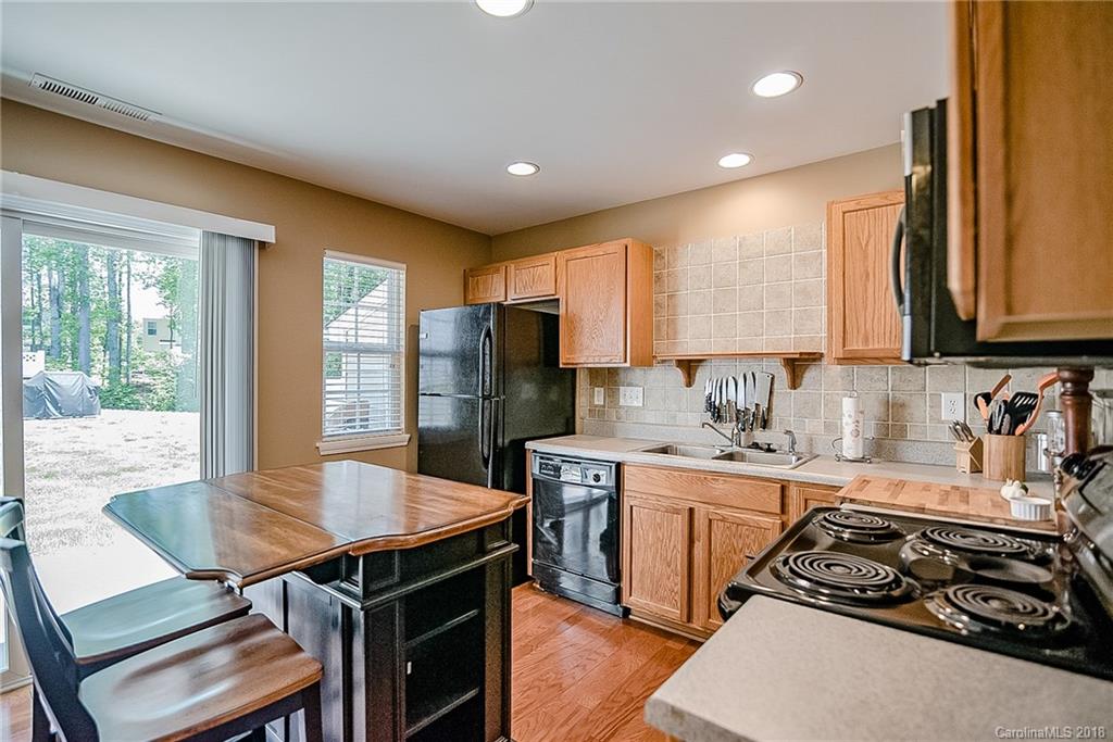 158 Limerick Road, Unit D Mooresville, NC 28115 - Photo 6 of 27 Gallery Image 6