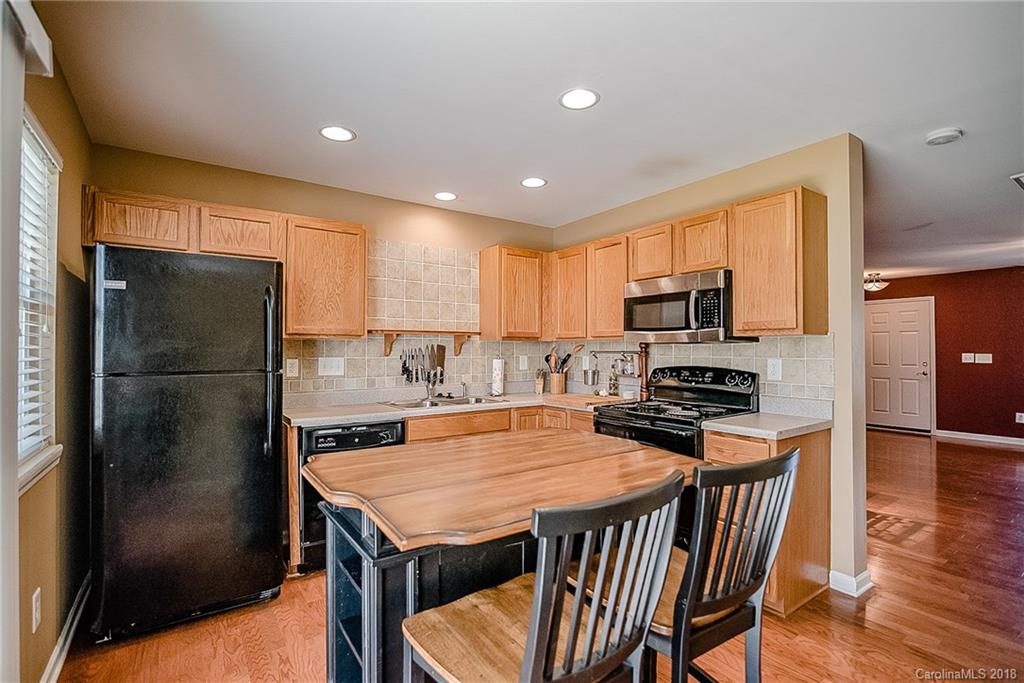 158 Limerick Road, Unit D Mooresville, NC 28115 - Photo 7 of 27 Gallery Image 7