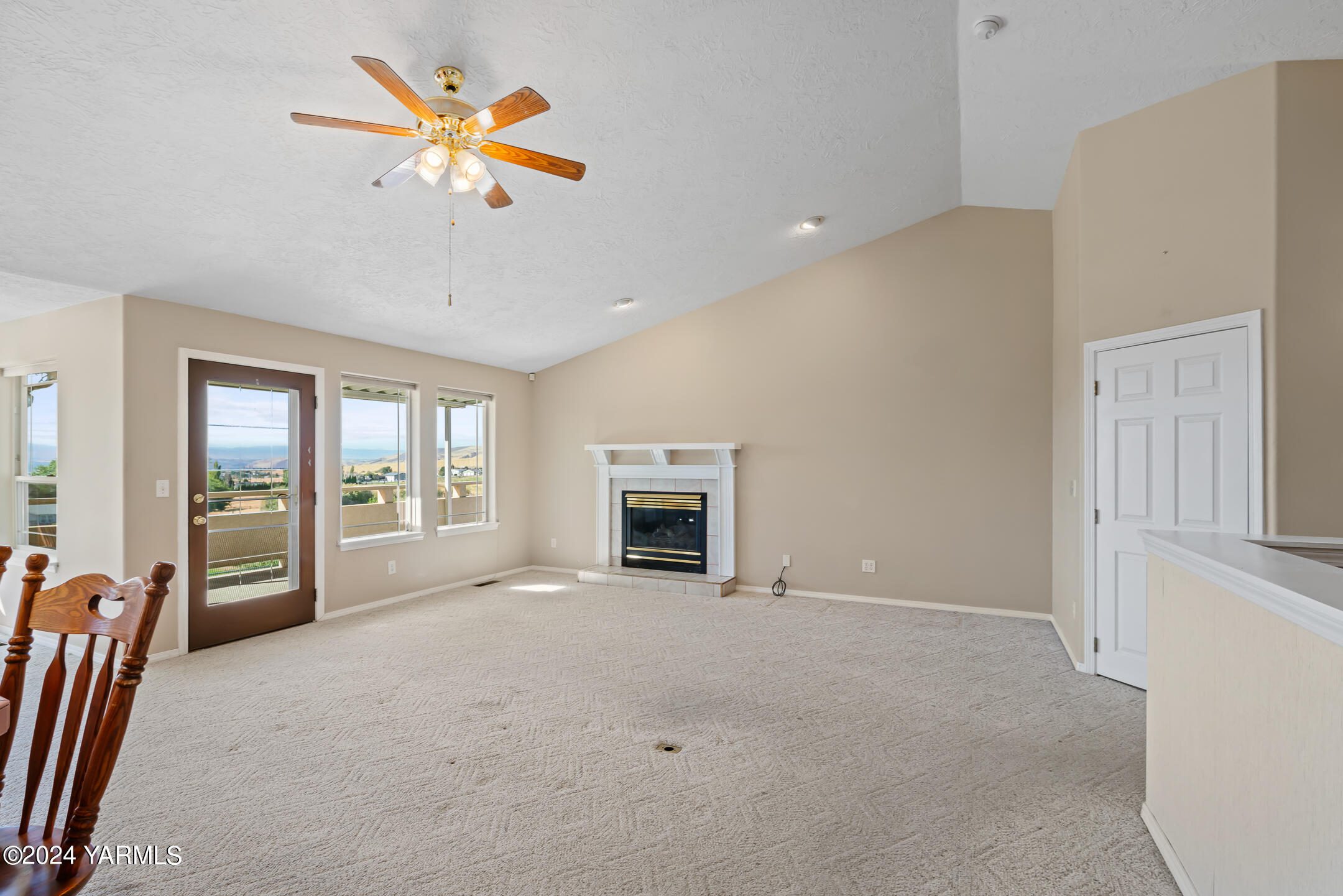 310 Warrior Road Yakima, WA 98901 - Photo 11 of 45 310WarriorRd-13