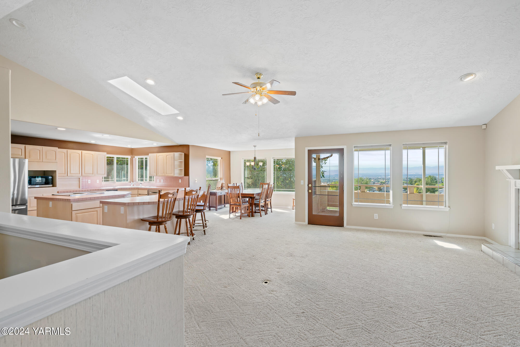 310 Warrior Road Yakima, WA 98901 - Photo 12 of 45 310WarriorRd-11