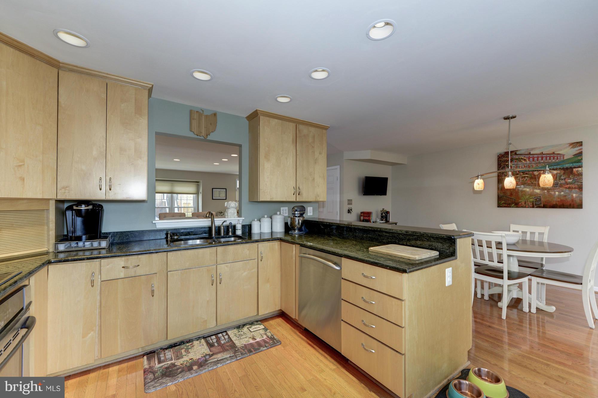 8730 Wadebrook Terrace Springfield, VA 22153 - Photo 14 of 30 Interior (General)