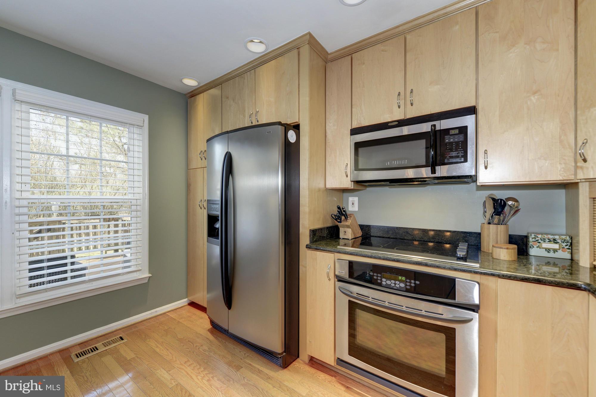 8730 Wadebrook Terrace Springfield, VA 22153 - Photo 15 of 30 Interior (General)
