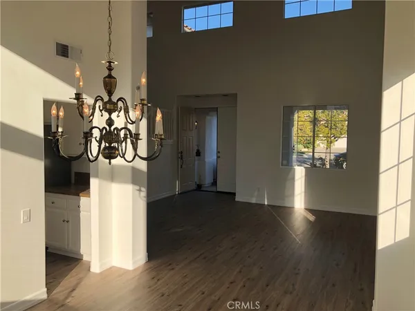 $4,750 | 643 Dunkirk Drive, Oxnard, CA 93035